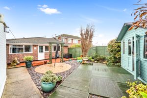 Photo 16- click for photo gallery